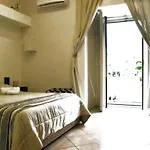 Vanzi 4*