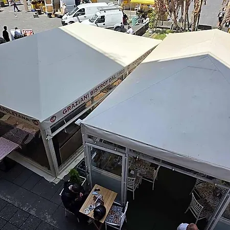 Vanzi 4* Napoli