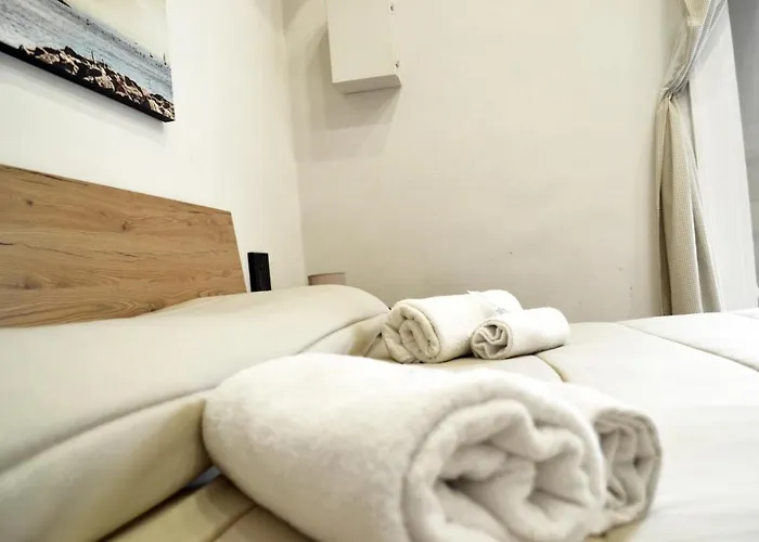 ベッド・アンド・ブレックファスト Vanzi 4*