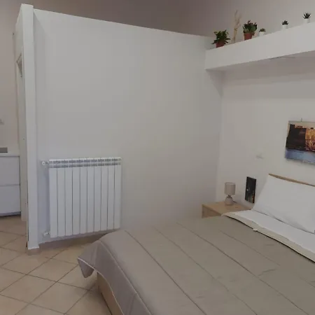 Oda ve Kahvaltı Vanzi Napoli