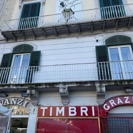 Vanzi Oda ve Kahvaltı Napoli