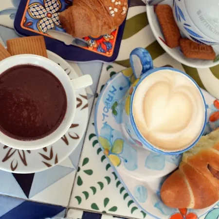 Oda ve Kahvaltı Vanzi