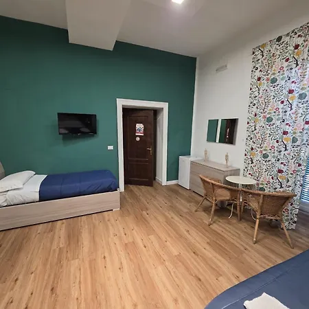 Vanzi Couette-café 4*