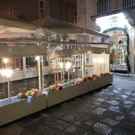 Vanzi Bed & Breakfast 4*